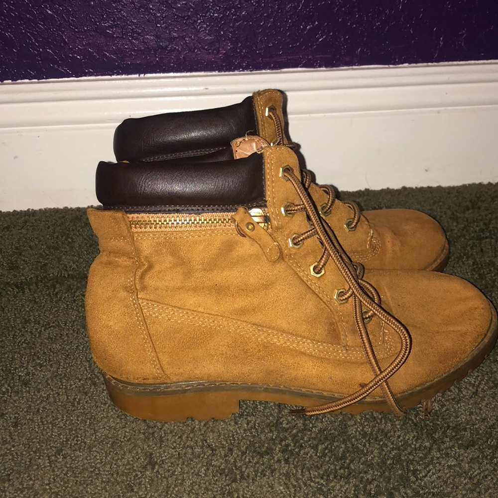 Combat Boots